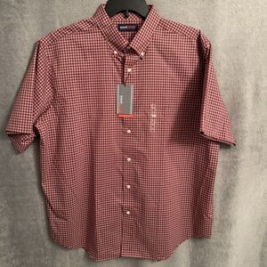 Roundtree & Yorke Men's Casual Button Down Shirt XL Red Plaid Short Sleeve
